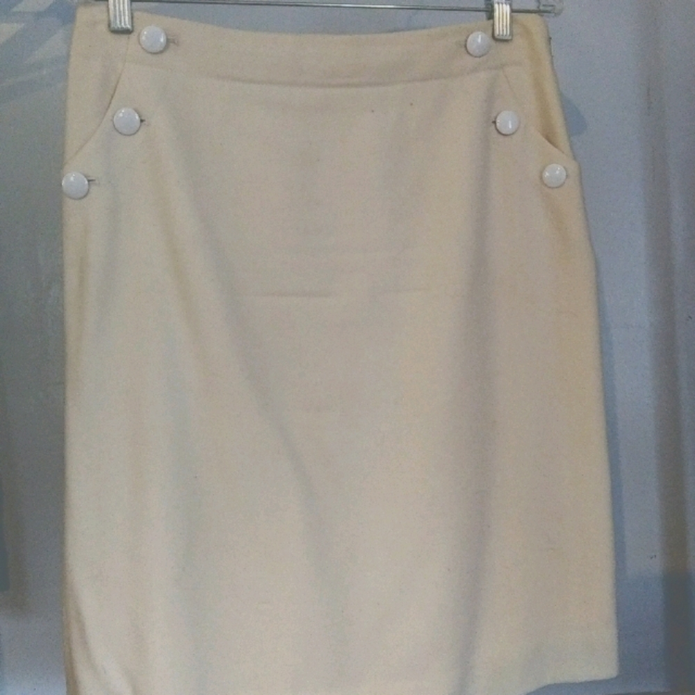 Wool pencil skirt with Navy button detail